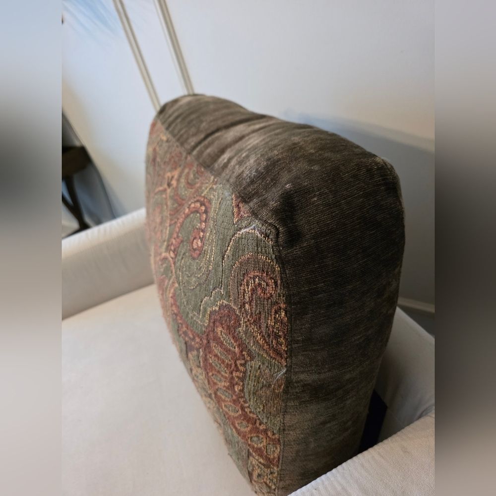 Paisley Tapestry Design Accent Chair Couch Pillow Cover Brown Rust Red Paisley - Picture 5 of 16